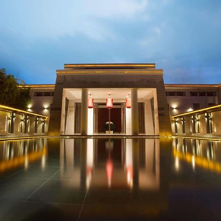 Angsana Fuxian Lake Chengjiang  Екстер'єр фото