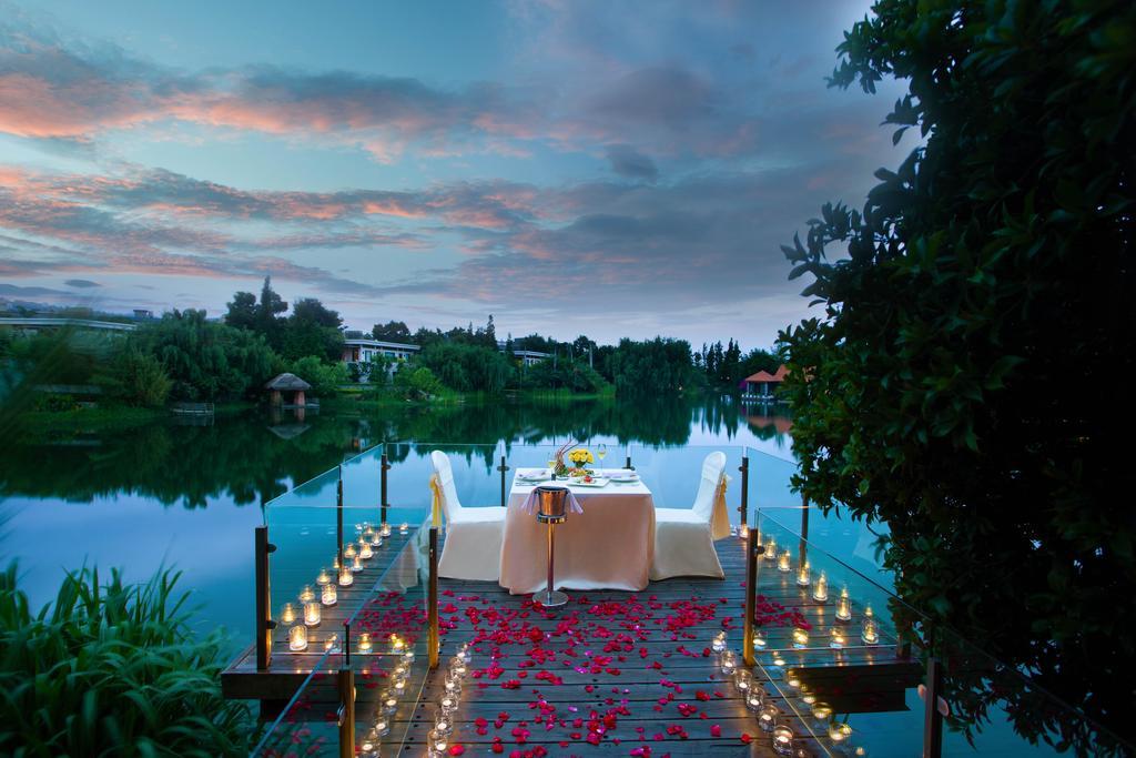 Angsana Fuxian Lake Chengjiang  Екстер'єр фото